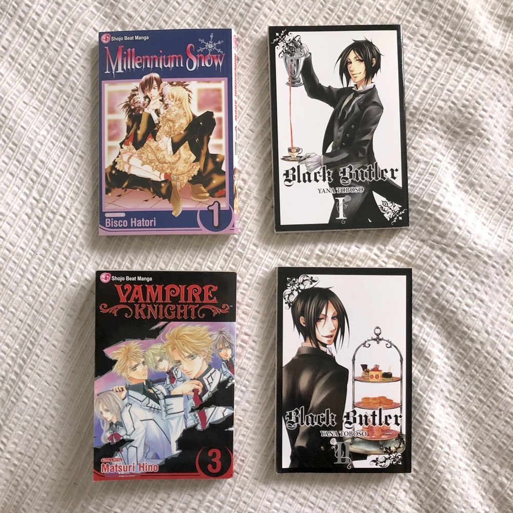 *SOLD* Bundle of Dark/Gothic Romance Manga Books